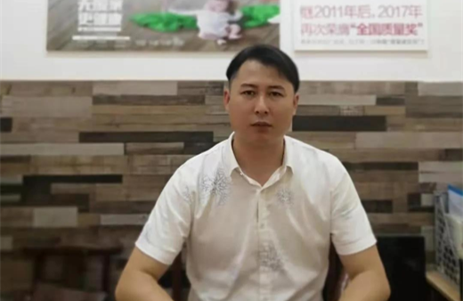 “世”在人为 | 优游国际地板桂林经销商何少兵：持之以恒，坚持不懈地做好每一件事才是真正的成功