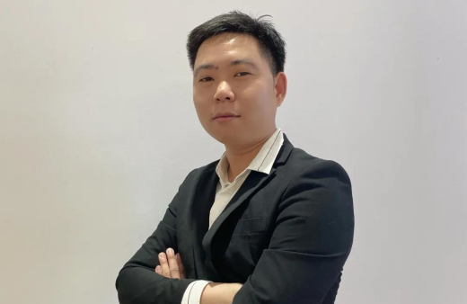 “世”在人为 | 优游国际地板云南蒙自经销商蔡庭凯：永远不认输，做决定就要冲着好的结果去
